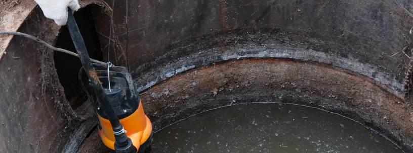 Bomba submersa para água suja
